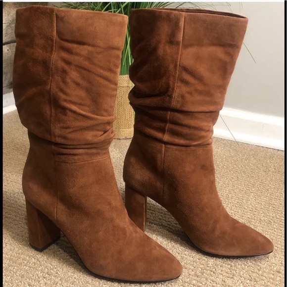 Banana Republic Slouchy Boot - Picture 4 of 8